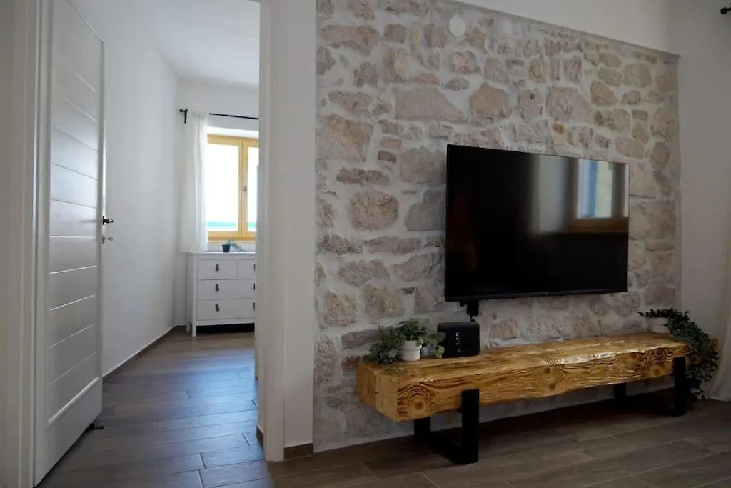 Old Town Stone House Villa Novi Vinodolski 0*,  Croatia