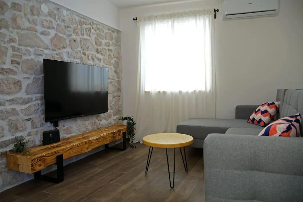 Old Town Stone House Villa Novi Vinodolski 0*,
